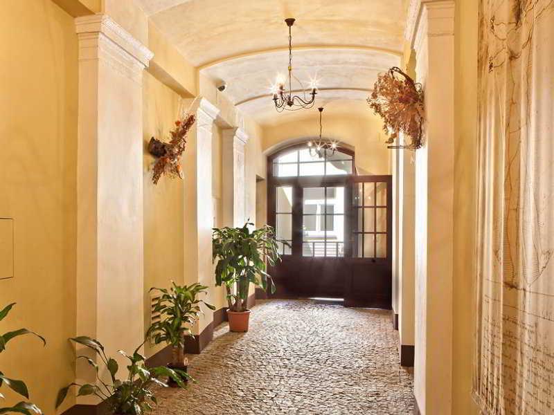 Oasis Prague Apartments Bagian luar foto