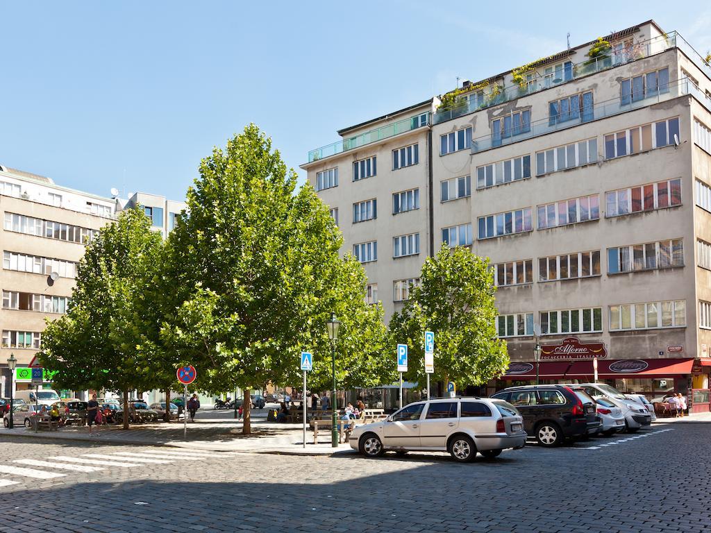 Oasis Prague Apartments Bagian luar foto