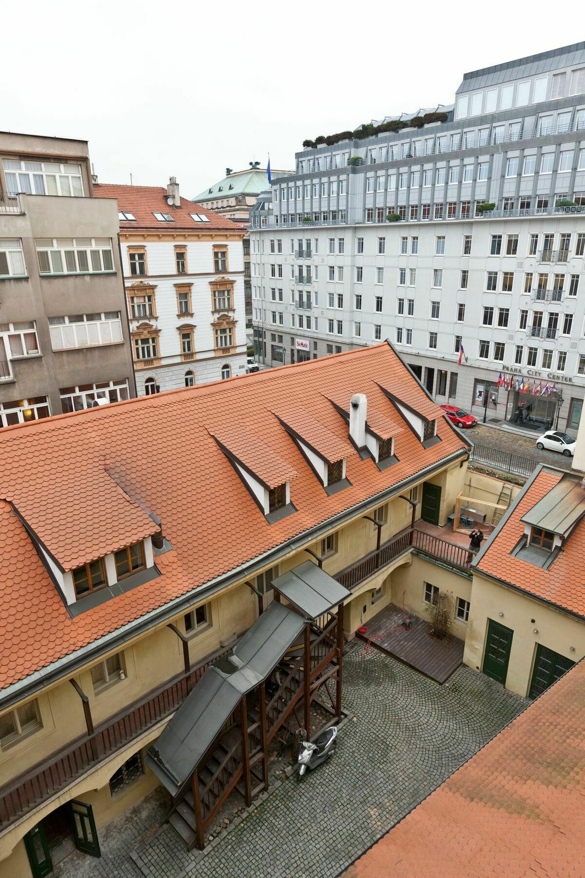 Oasis Prague Apartments Bagian luar foto